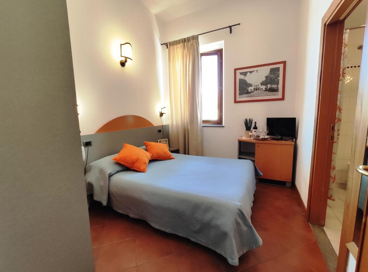 Locanda Menabuoi Donoratico Esterno foto