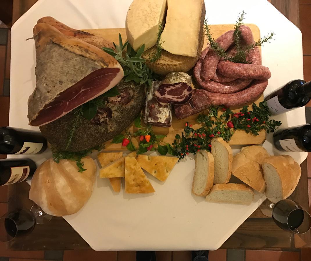 Locanda Menabuoi Donoratico Esterno foto